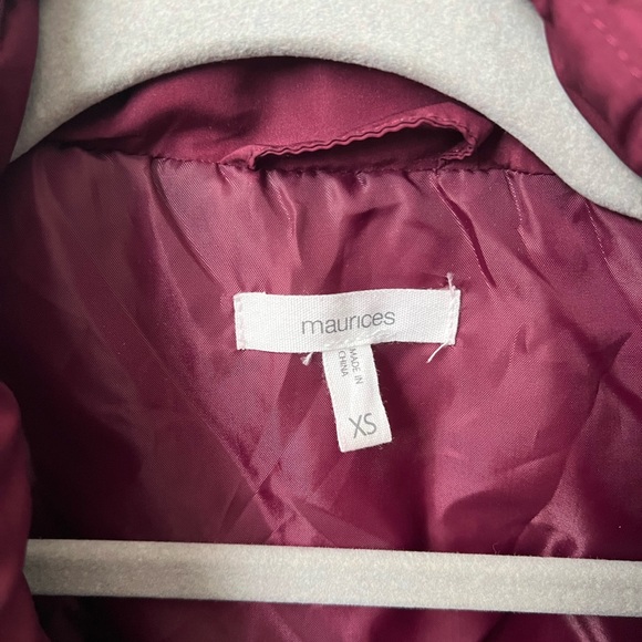 Maurices Quilted Zip-Up Vest Maroon - Picture 4 of 6